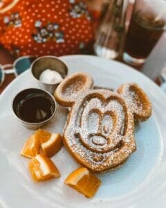 21 Best Places to Eat Breakfast at Disney World